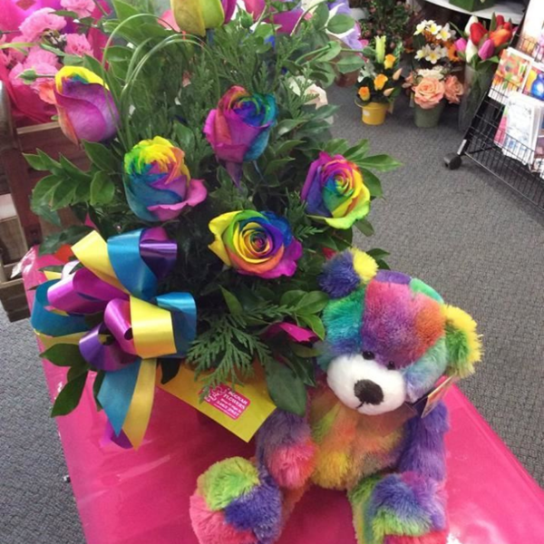 Picture of Rainbow Delight With Rainbow Speckled Bear (Bear Different to Picture)