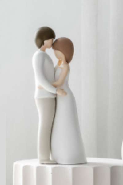 Angel Figurine - Love | Celebrations