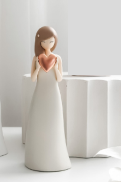 Angel Figurine - Love & Friendship | Celebrations